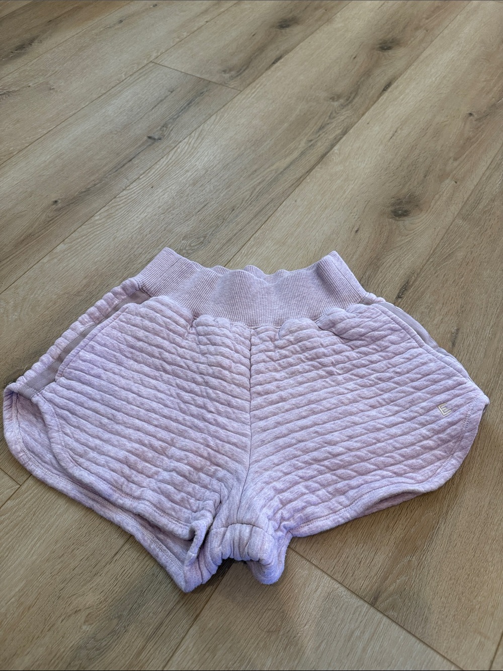 Everlane Women's Quilted Lilac Lounge Shorts